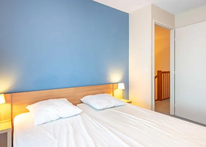 Les Balcons D Aix N701 2p6 * Ле-Дезерт